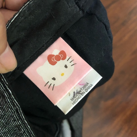 Hello Kitty hat - Picture 4 of 9